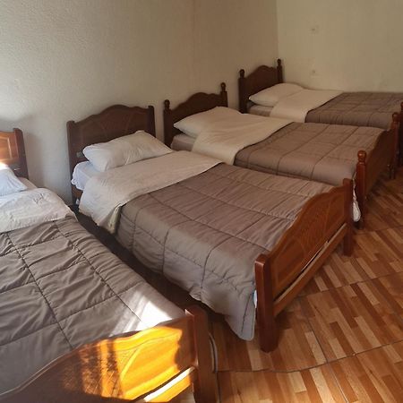 Guest House Emanueli Tropoje エクステリア 写真